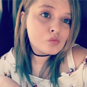 Meet your Posher, Natasha